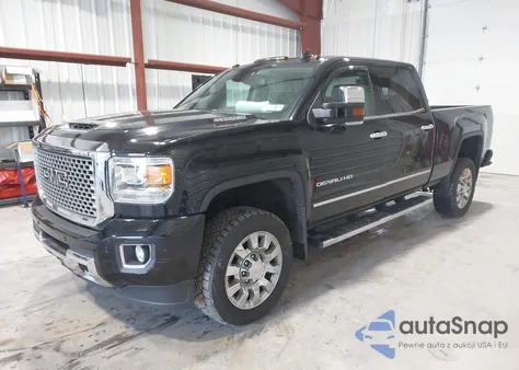 2017 GMC Sierra 2500Hd Denali z USA, uszkodzony, nr VIN 1GT12UEY7HF203545